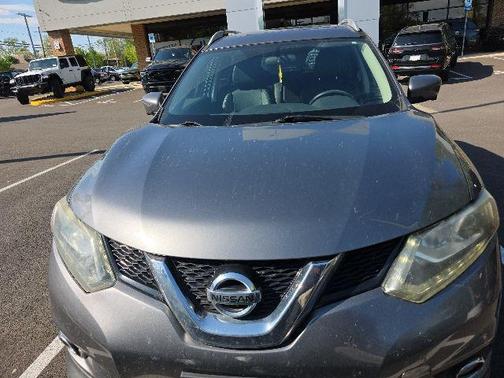 Gun Metallic 2016 Nissan Rogue SL