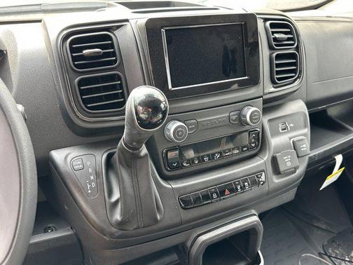 2025 RAM ProMaster 2500 Tradesman
