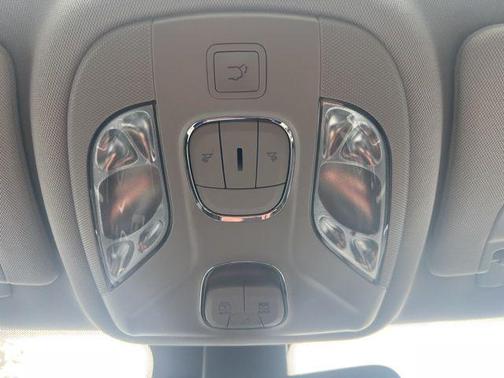 Bright White Clearcoat 2022 Jeep Compass Limited