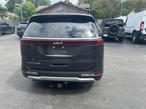2022 Kia Carnival LXS