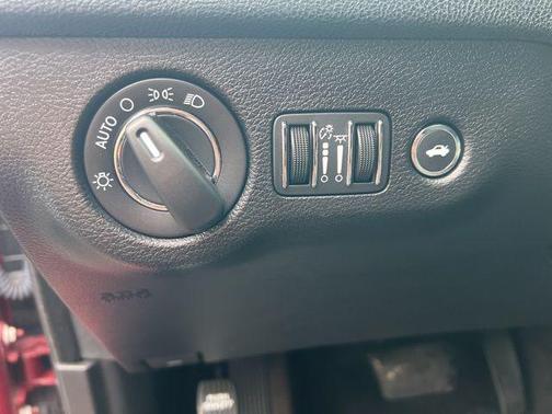 2021 Chrysler 300 Touring