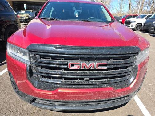 Volcanic Red Tintcoat 2023 GMC Acadia SLT