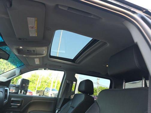 Onyx Black 2018 GMC Sierra 3500 SLT
