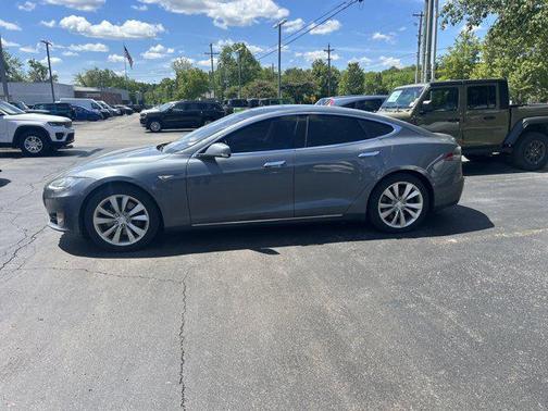2014 Tesla Model S Base