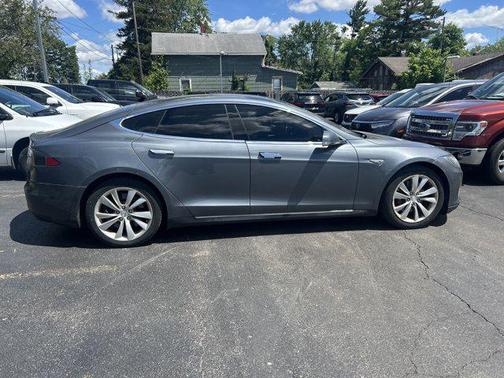 2014 Tesla Model S Base