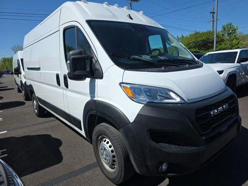 Bright White Clearcoat 2025 RAM ProMaster 3500 High Roof