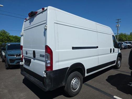 Bright White Clearcoat 2025 RAM ProMaster 3500 High Roof