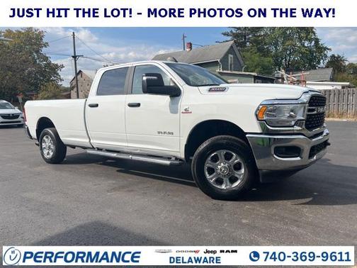 2024 RAM 3500 Big Horn Crew Cab 4x4 8' Box