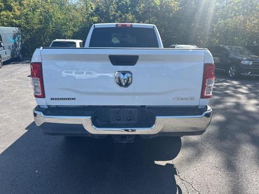 2024 RAM 3500 Big Horn Crew Cab 4x4 8' Box