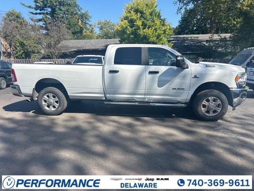 2024 RAM 3500 Big Horn Crew Cab 4x4 8' Box