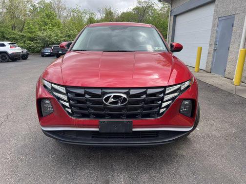 2022 Hyundai TUCSON SE