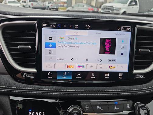 2026 Chrysler Pacifica L