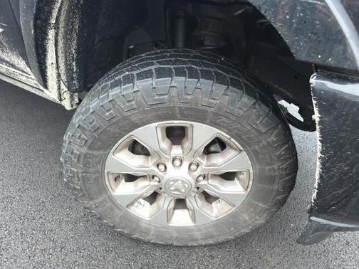 2019 RAM 2500 Limited Mega Cab 4x4 6'4' Box