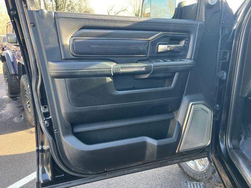 2019 RAM 2500 Limited Mega Cab 4x4 6'4' Box