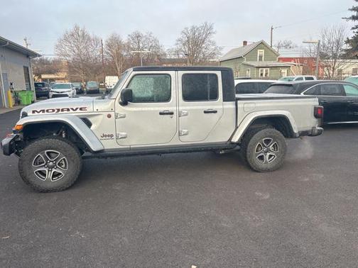2022 Jeep Gladiator Mojave 4x4