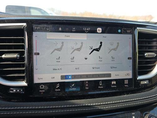 2023 Chrysler Pacifica Hybrid Limited