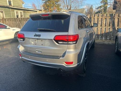 2019 Jeep Grand Cherokee Altitude