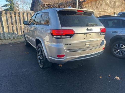 2019 Jeep Grand Cherokee Altitude