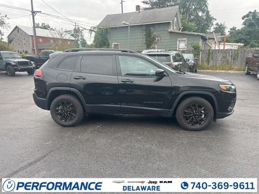 2023 Jeep Cherokee Altitude