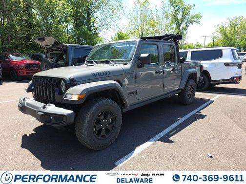 Sting-Gray Clearcoat 2022 Jeep Gladiator Willys 4x4