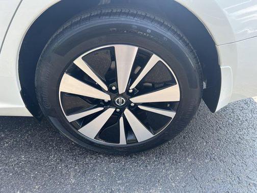 2021 Nissan Altima 2.5 SL
