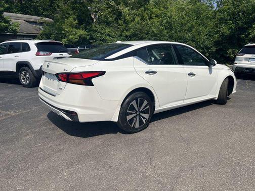 2021 Nissan Altima 2.5 SL