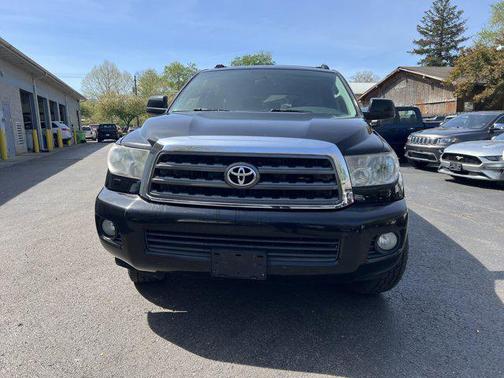 2013 Toyota Sequoia SR5