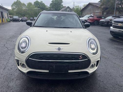 2022 MINI Clubman Cooper