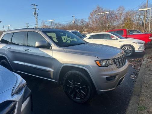 2019 Jeep Grand Cherokee Altitude