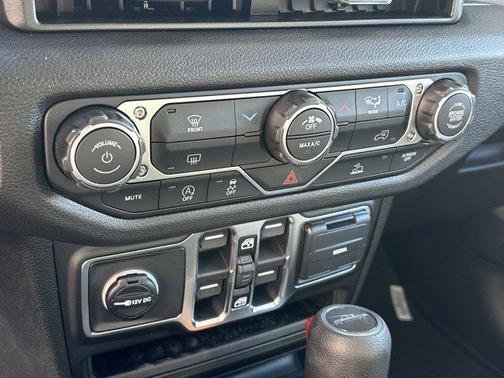 2026 Jeep Gladiator Sport S