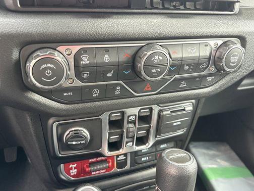 2026 Jeep Gladiator Willys