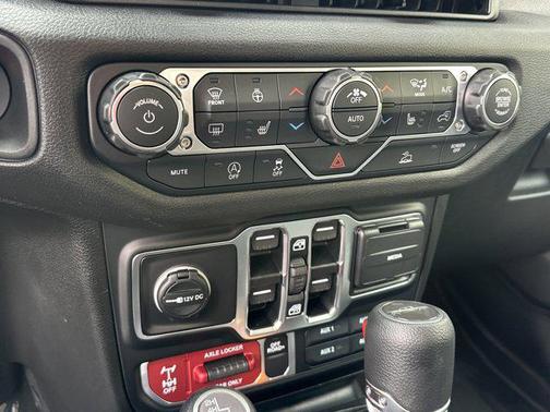 2026 Jeep Gladiator Willys