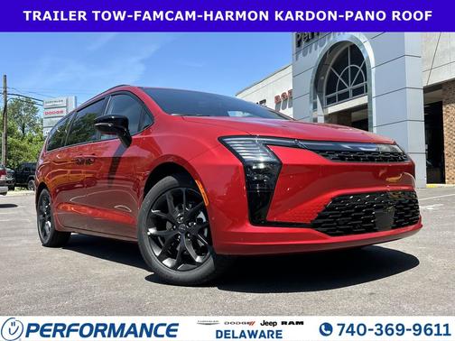 Red Hot Pearlcoat 2027 Chrysler Pacifica Limited