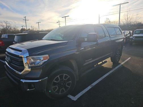 2014 Toyota Tundra SR5