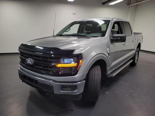 Iconic Silver Metallic 2025 Ford F-150 XLT