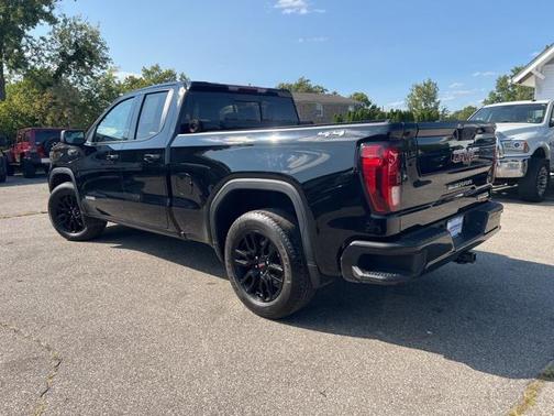 2022 GMC Sierra 1500 Elevation