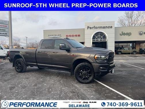 2023 RAM 3500 Limited Crew Cab 4x4 8' Box