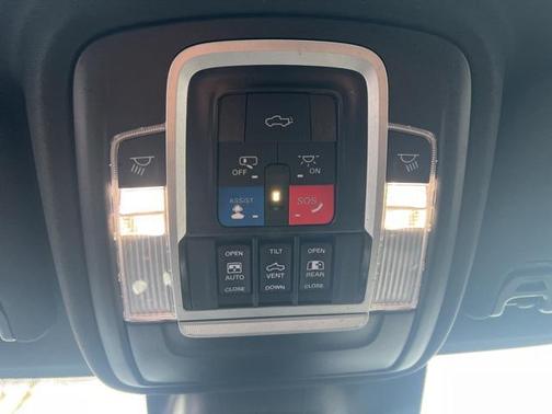 2023 RAM 3500 Limited Crew Cab 4x4 8' Box