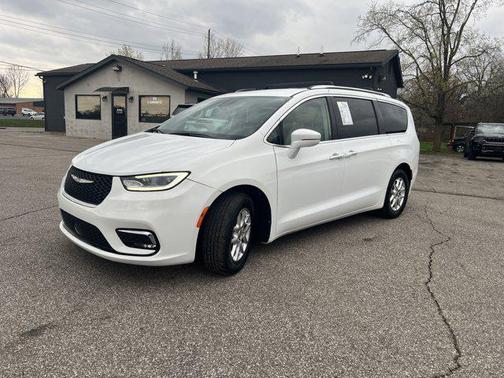 2021 Chrysler Pacifica Touring L