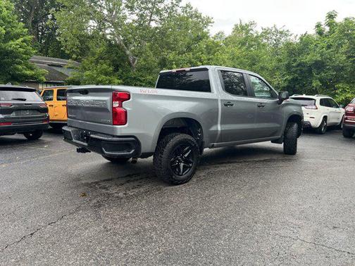 2023 Chevrolet Silverado 1500 Custom Trail Boss