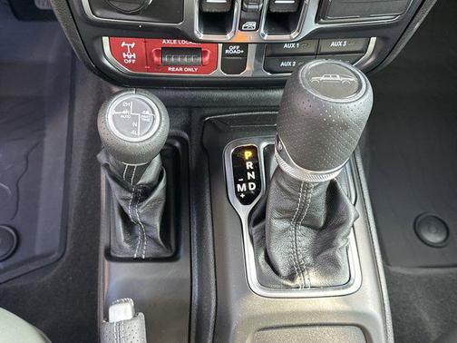 2026 Jeep Gladiator Mojave X 4x4