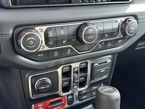 2026 Jeep Gladiator Mojave X 4x4