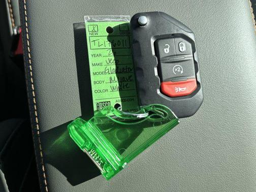 2026 Jeep Gladiator Mojave X 4x4