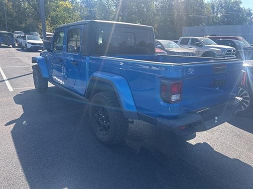 2023 Jeep Gladiator Willys 4x4