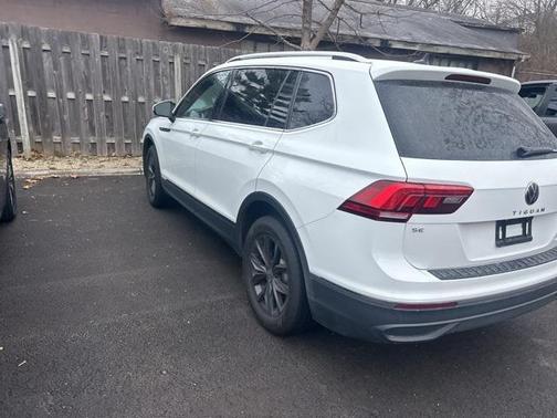 2024 Volkswagen Tiguan 2.0T SE 4MOTION