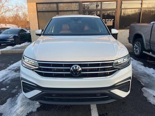 2024 Volkswagen Tiguan 2.0T SE 4MOTION
