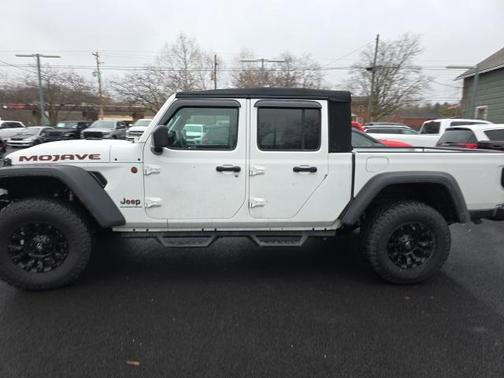 2024 Jeep Gladiator Mojave
