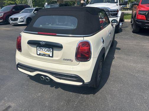 2022 MINI Convertible Signature