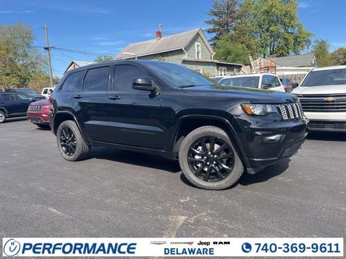 2022 Jeep Grand Cherokee Laredo