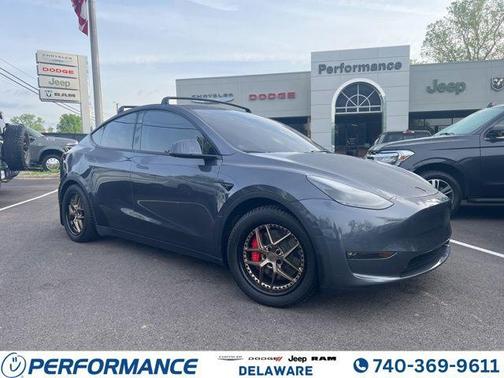 Midnight Silver Metallic 2023 Tesla Model Y Performance Dual Motor All-Wheel Drive